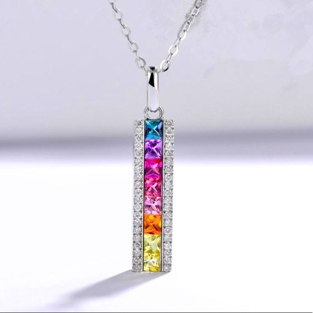 NEW! S925 STERLING SILVER AUSTRIAN CRYSTAL SQUARES RAINBOW 🌈 PENDANT!